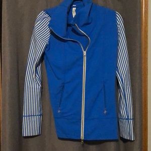 Lululemon zipup, blue and white size 6